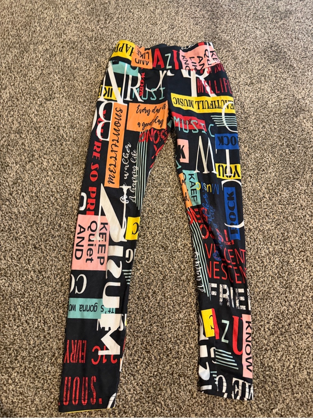 SHEIN Black Multicolor Graphic Print Girls' Leggings - Picture 2 of 4